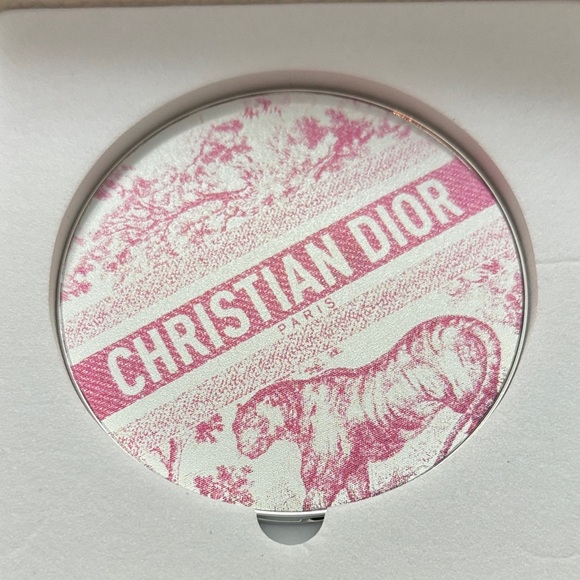 Dior Other - Dior Pink and White Mirrored Compact